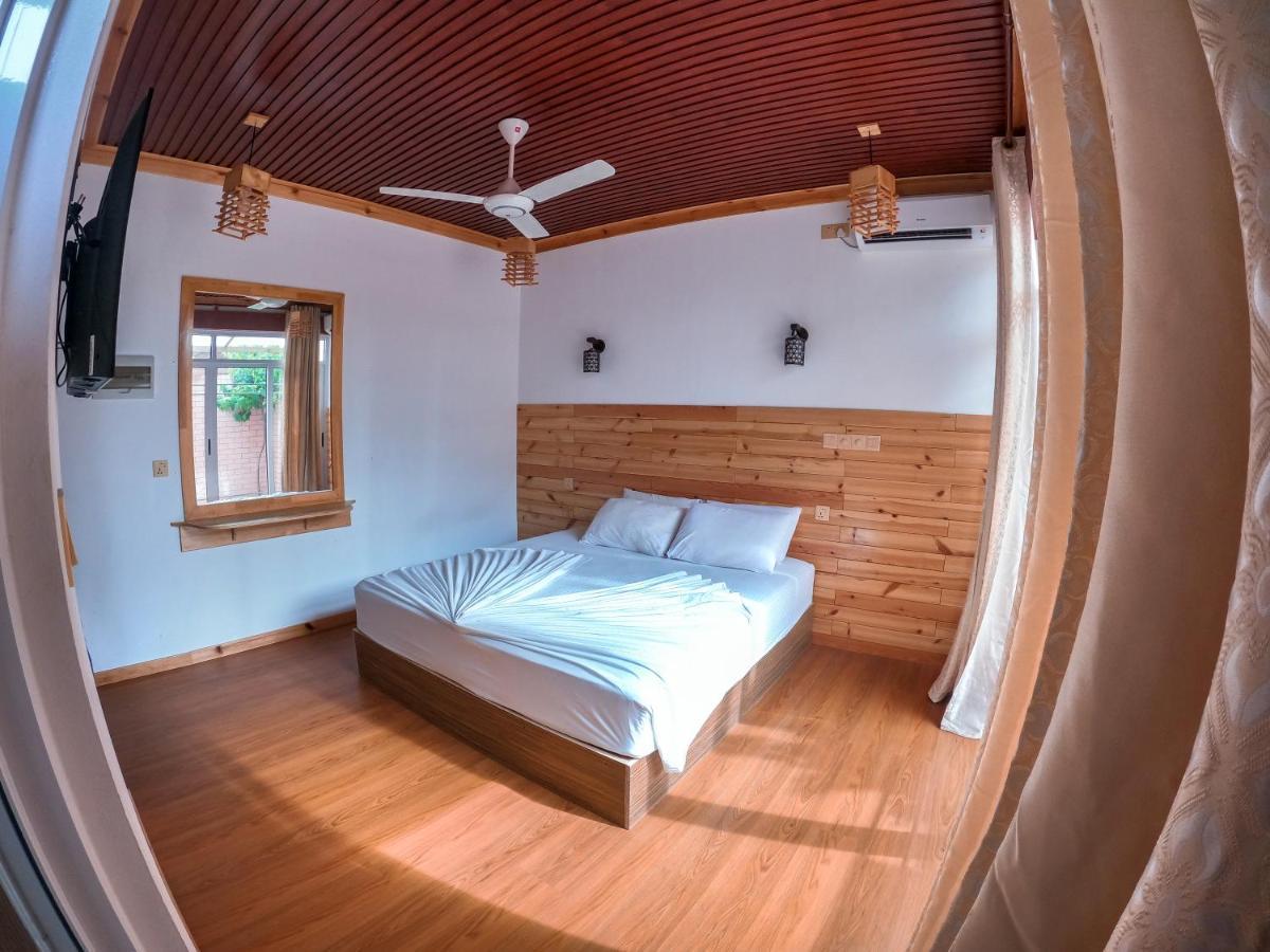New Breeze Thoddoo Inn Zewnętrze zdjęcie
