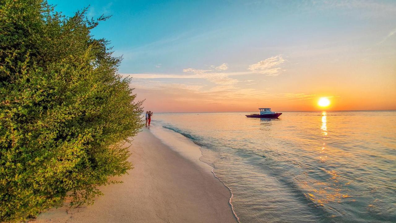 New Breeze Thoddoo Inn Zewnętrze zdjęcie