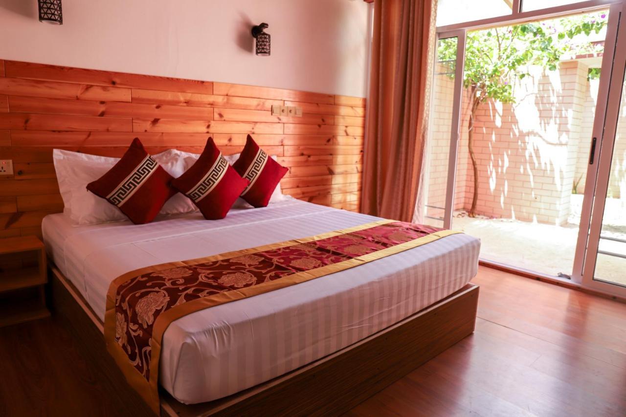 New Breeze Thoddoo Inn Zewnętrze zdjęcie